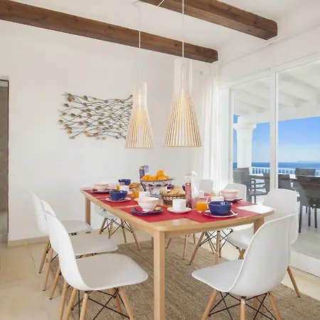 Villa S'algar By *